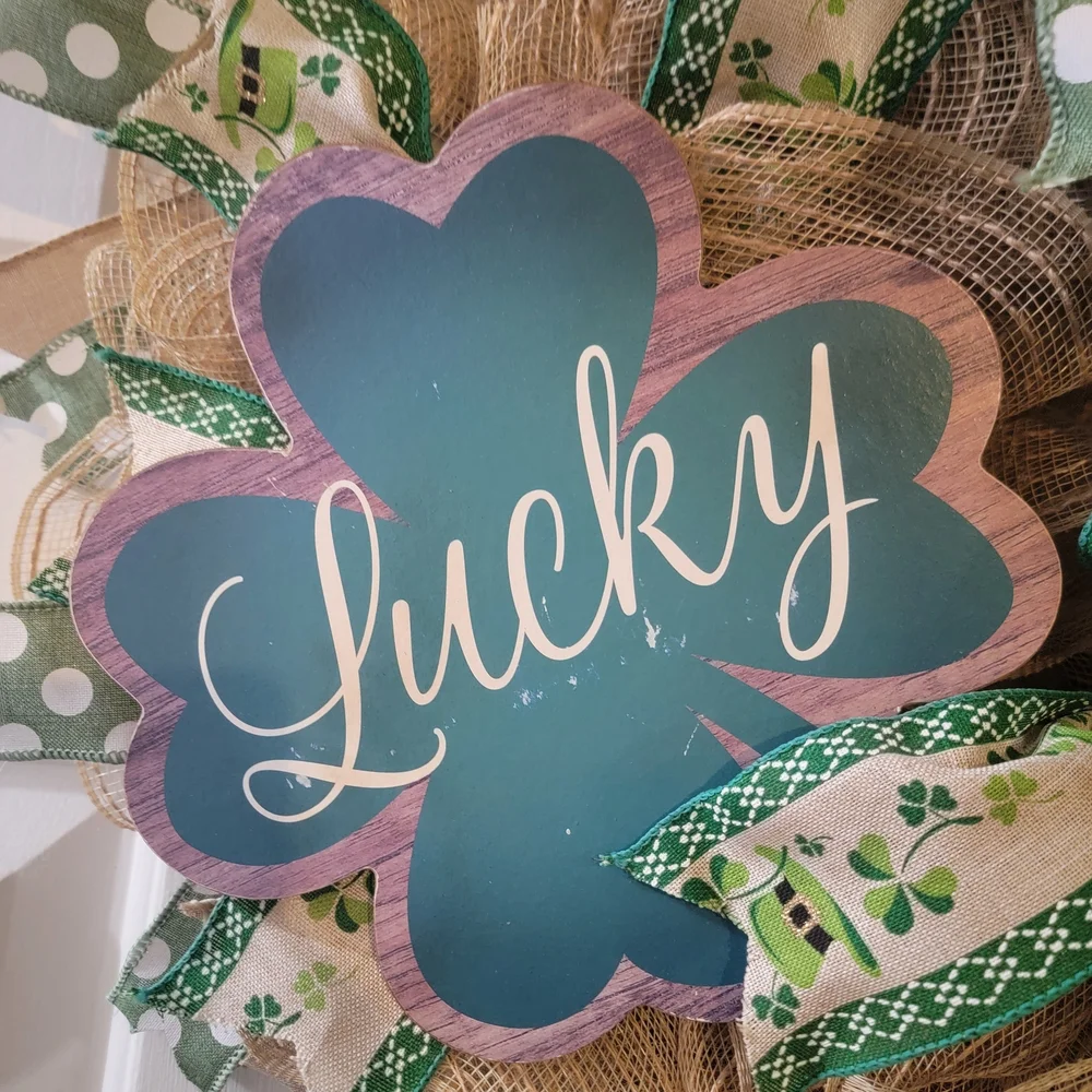 Green and Cream Holiday Wreath